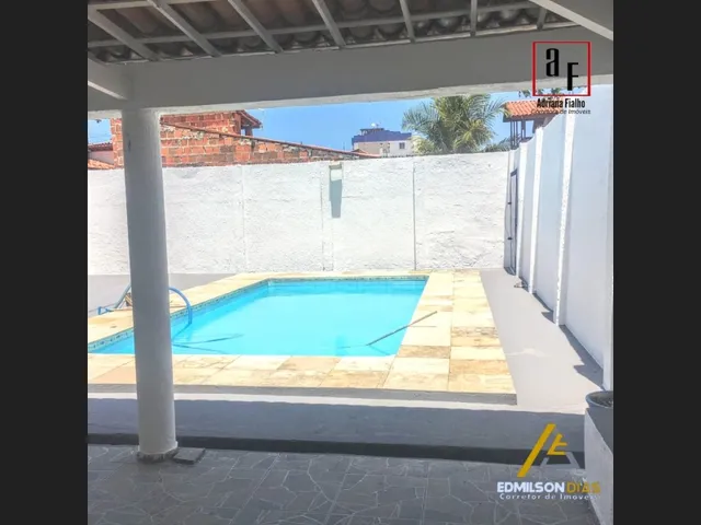 Imagem 5: Casa Varandada com Quintal Amplo no Icaraí