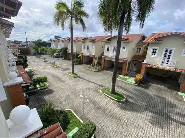 Imagem 2: Isola Di Murano, Bairro Sapiranga, Casa Duplex com 3 Quartos, Móveis Projetados