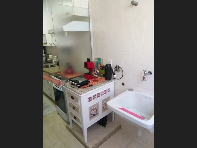 Imagem 11: Apartamento de 2 Quartos com Varanda no Segundo Andar com Vista para o Jardim Principal