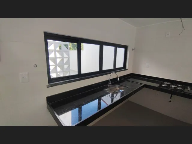 Imagem 6: Casa em Itaipuaçu com 3 Quartos a Venda