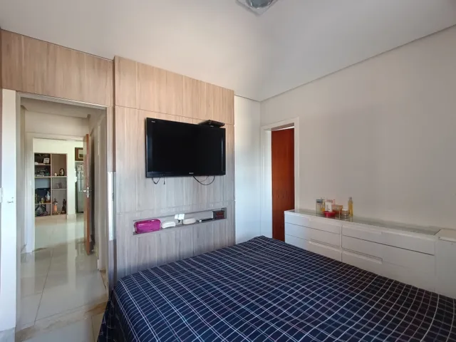 Imagem 5: Montes Claros/Mg - Cobertura Duplex À Venda com 3 Quartos, 4 Banheiros, 2 Vagas e 176M²