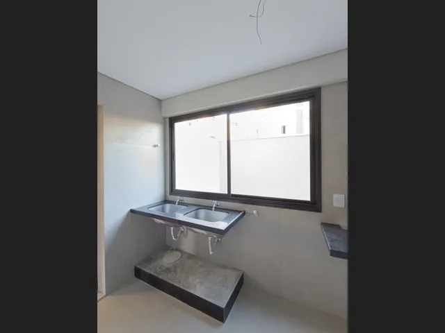 Imagem 3: Montes Claros/Mg - Apartamento À Venda com 4 Quartos, 5 Banheiros, 2 Vagas e 295M²