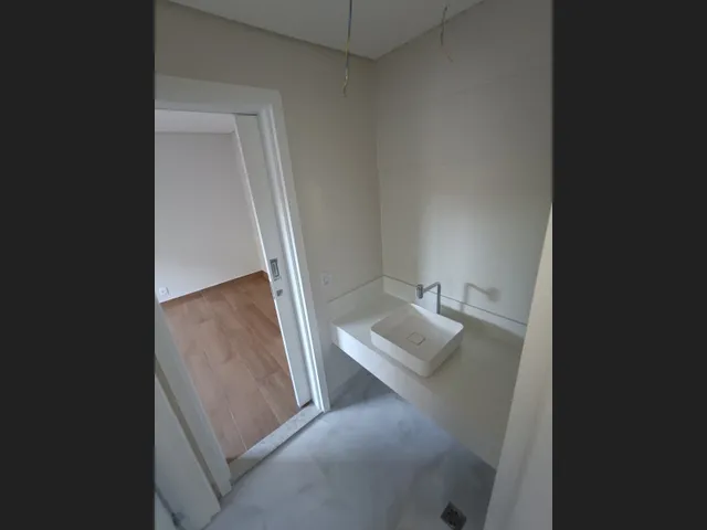 Imagem 6: Montes Claros/Mg - Apartamento À Venda com 4 Quartos, 5 Banheiros, 2 Vagas e 295M²