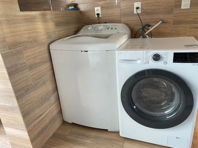 Imagem 3: Suíte Privativa Mobiliada para Aluguel - Ambiente Aconchegante e Completo