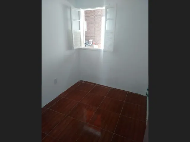 Imagem 4: Casa Centro Bicas Mg com 3 Qtos com Suite Garagem Area Interna e Externa Toda Reformada