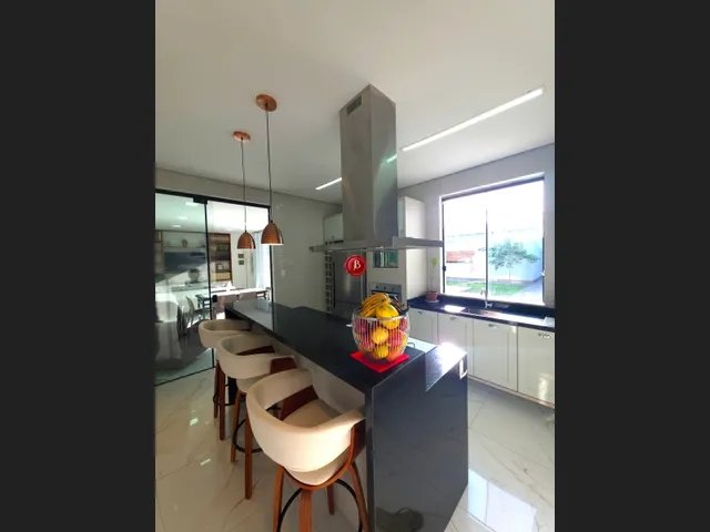 Imagem 12: Praia dos Passarinhos | 465M², 6 Quartos, Semimobiliada