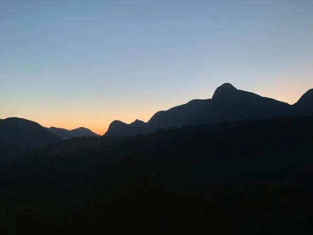 Imagem 16: Casa com 3 Quartos para Alugar - Araras - Petrópolis/Rj