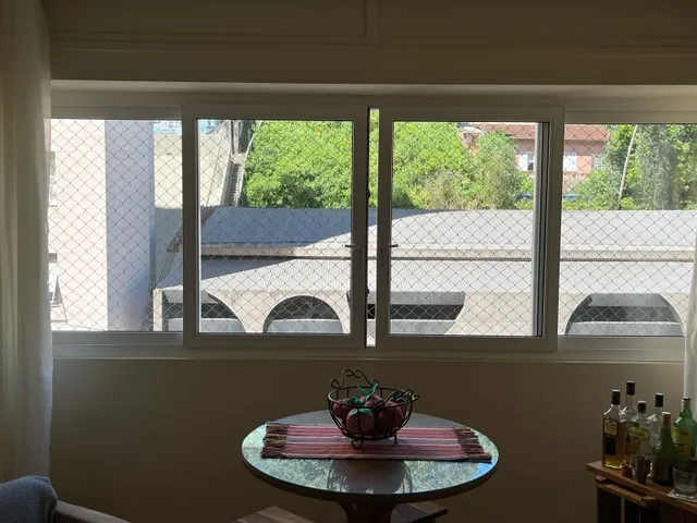 Imagem: Apartamento com 2 Quartos À Venda - Centro