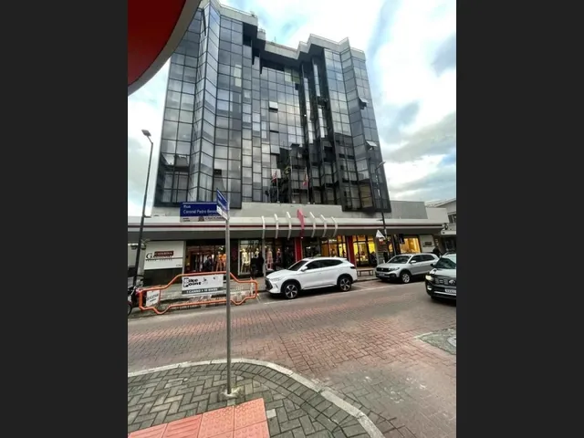 Imagem: Sala Comercial Térrea no Centro de Criciúma