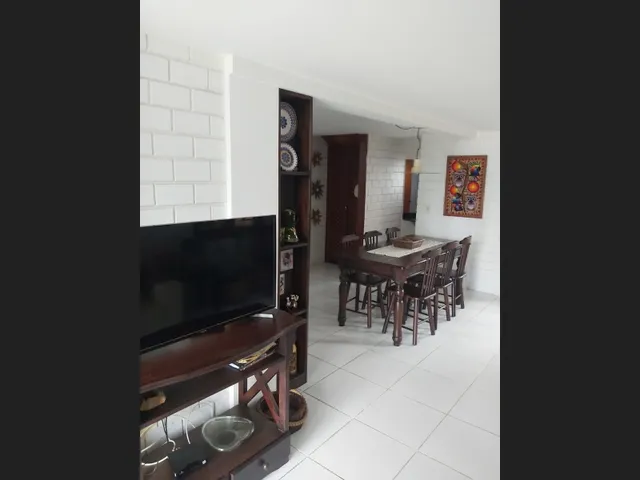 Imagem: Casa em Condomínio Fechado