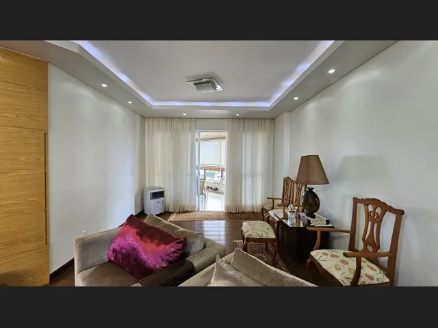 Imagem 8: Apartamento Imponente no São Francisco