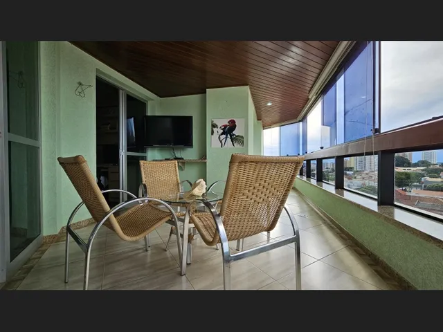 Imagem 2: Apartamento Imponente no São Francisco