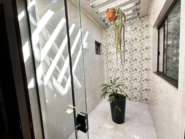 Imagem 8: Casa Reformada + Casa Independente nos Fundos
