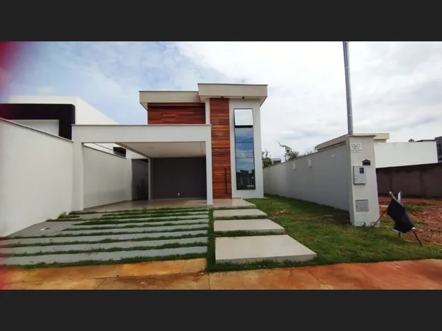 Imagem 1: Casa de Alto Padrão À Venda | 4 Quartos Sendo 2 Suítes