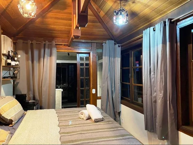 Imagem: Casa de Condomínio com 4 Quartos para Venda