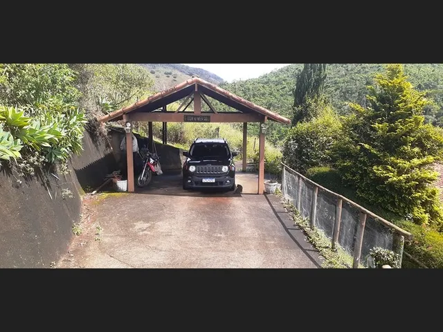 Imagem: Casa 04 Quartos em Pedro do Rio - Petrópolis/Rj