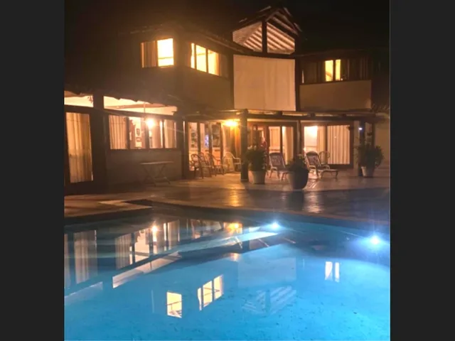 Imagem 4: Casa com 04 Dormitórios em Araras - Petrópolis/Rj