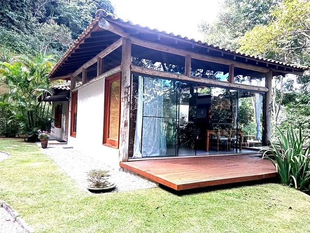 Imagem 4: Casa com 3 Quartos para Alugar - Pedro do Rio - Petrópolis-Rj