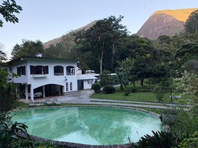 Imagem: Casa em Araras - Petrópolis/Rj - 02 Dormitórios