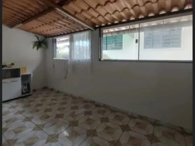 Imagem: Apartamento com Varanda em Local Privilegiado