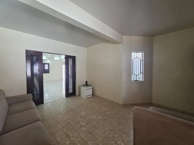 Imagem 16: Residência de Alto Padrão no Olho D&Amp;Amp;Apos;Água - Sofisticação, Exclusividade E