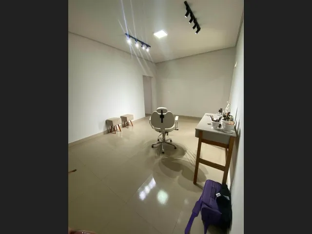 Imagem 3: Ponto Comercial Sala comercial com aluguel por R$800 /mês