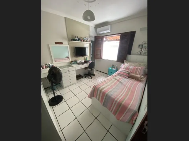 Imagem 10: Napoli, Cidade dos Funcionários, Casa Plana com 3 Quartos, Gabinete, 3 Vagas