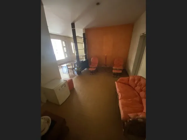 Imagem 7: Casa Plana À Venda no Bairro Joaquim Távora, Terreno Comercial de Esquina, 7 Quartos
