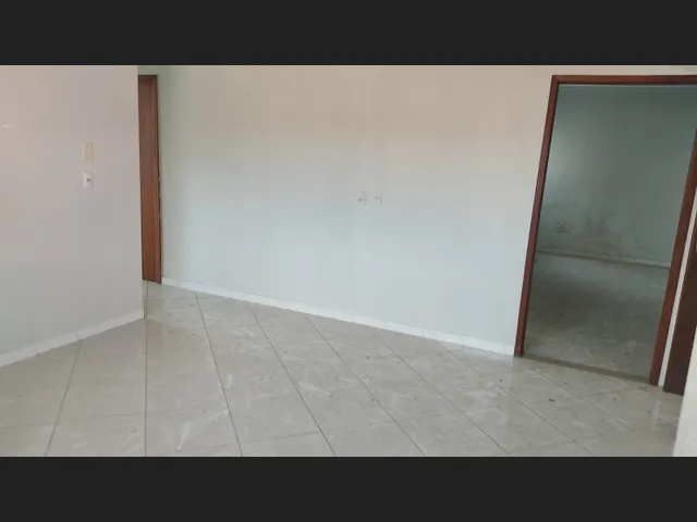 Imagem 2: Apto. em Laranjeiras Comercial 2º Piso
