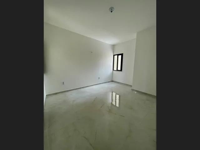 Imagem 15: Casa Duplex Nova com 4 Quartos, Piscina Opcional, 3 Vagas de Garagem, Bairro Edson Queiroz