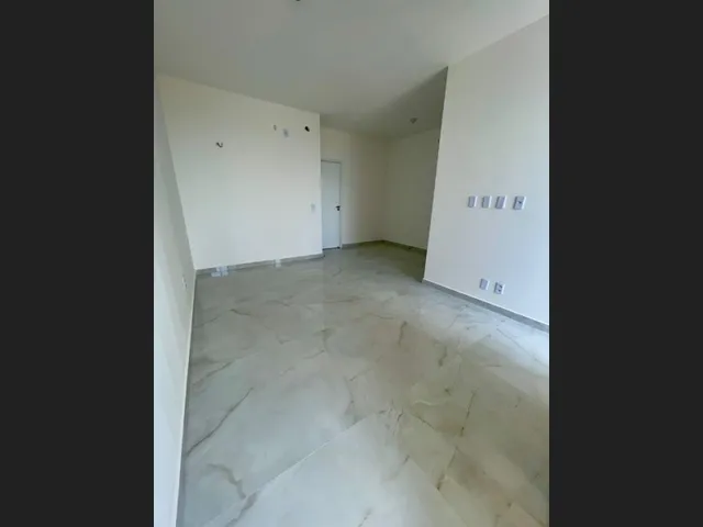Imagem 7: Casa Duplex Nova com 4 Quartos, Piscina Opcional, 3 Vagas de Garagem, Bairro Edson Queiroz