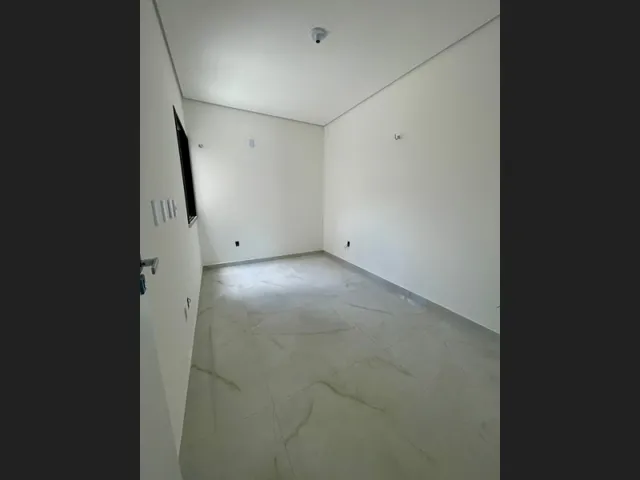 Imagem 14: Casa Duplex Nova com 4 Quartos, Piscina Opcional, 3 Vagas de Garagem, Bairro Edson Queiroz