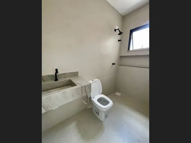 Imagem 12: Casa Duplex Nova com 4 Quartos, Piscina Opcional, 3 Vagas de Garagem, Bairro Edson Queiroz