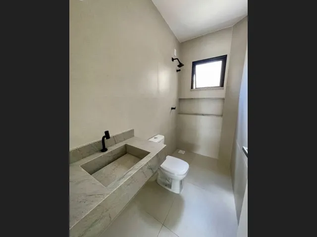 Imagem 6: Casa Duplex Nova com 4 Quartos, Piscina Opcional, 3 Vagas de Garagem, Bairro Edson Queiroz