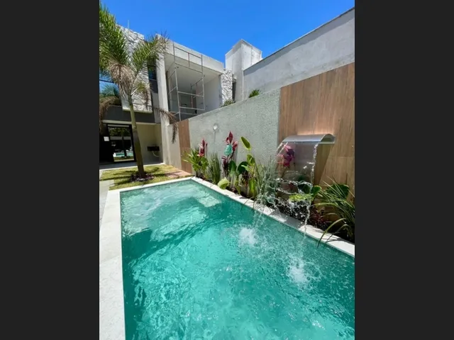 Imagem 4: Casa Duplex Nova com 4 Quartos, Piscina Opcional, 3 Vagas de Garagem, Bairro Edson Queiroz