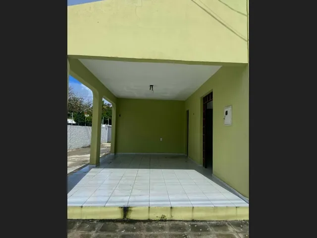 Imagem 5: Aluga-Se Casa, 3 Quartos, com Beco e Quintal, no Centro
