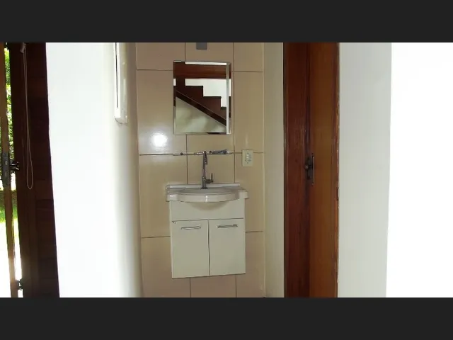 Imagem 4: Casa com 03 Dormitórios para Venda ou Alugar - Pedro do Rio - Petrópolis/Rj