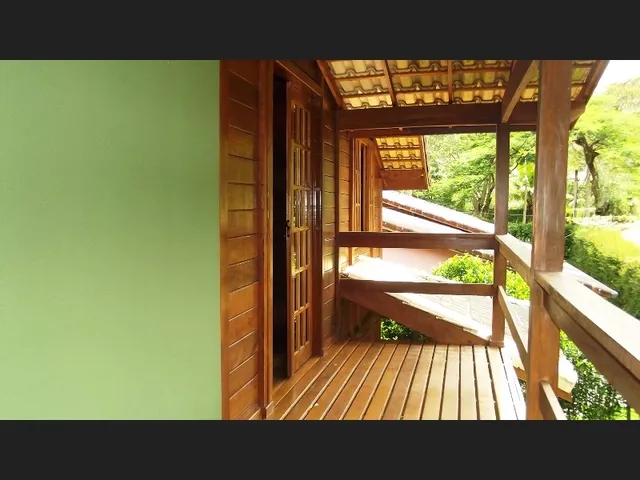 Imagem 6: Casa com 03 Dormitórios para Venda ou Alugar - Pedro do Rio - Petrópolis/Rj