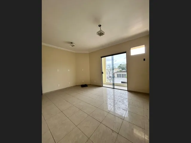 Imagem 16: Uma Casa Completa, Espaçosa e com Lazer Total em Nova Iguaçu Esperando por Você!