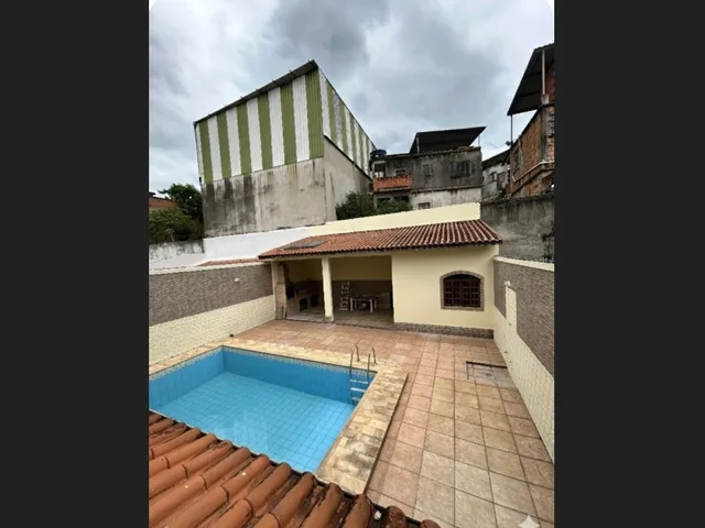 Imagem 14: Uma Casa Completa, Espaçosa e com Lazer Total em Nova Iguaçu Esperando por Você!