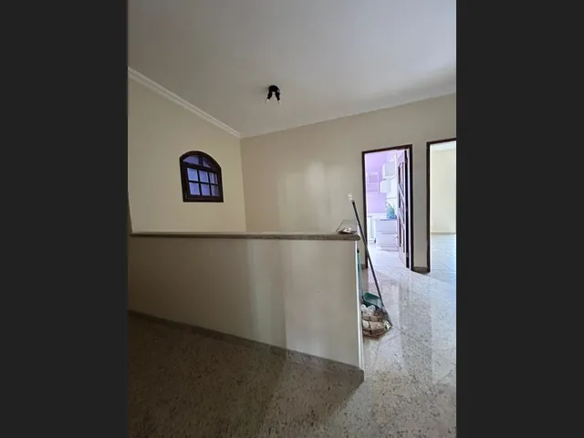 Imagem 6: Uma Casa Completa, Espaçosa e com Lazer Total em Nova Iguaçu Esperando por Você!