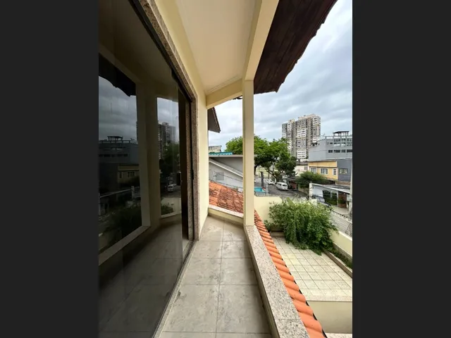 Imagem 13: Uma Casa Completa, Espaçosa e com Lazer Total em Nova Iguaçu Esperando por Você!