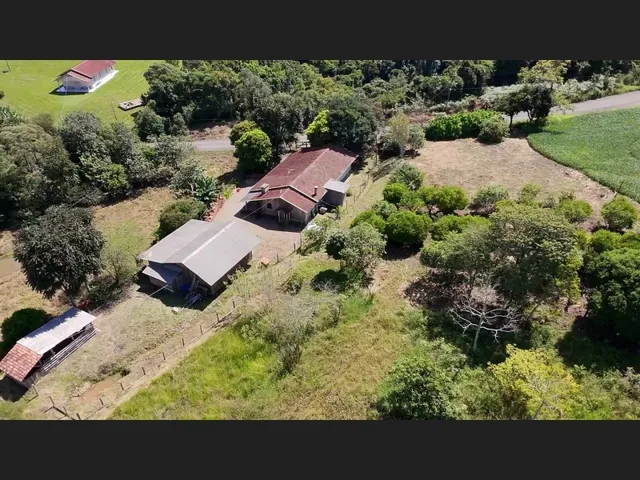 Imagem: Sítio a Venda 10 Hectares com Casa 5 Dorm