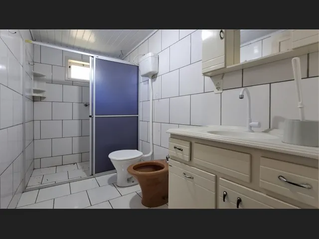 Imagem 3: Sítio a Venda 10 Hectares com Casa 5 Dorm. com Riacho, Pastagem e Pomar de Frutas