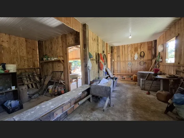 Imagem 8: Sítio a Venda 10 Hectares com Casa 5 Dorm. com Riacho, Pastagem e Pomar de Frutas