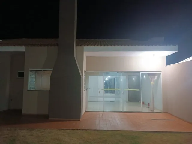 Imagem 5: Casa de Alto Padrão para Aluguel com Suíte, 4 Quartos e Espaço Gourmet