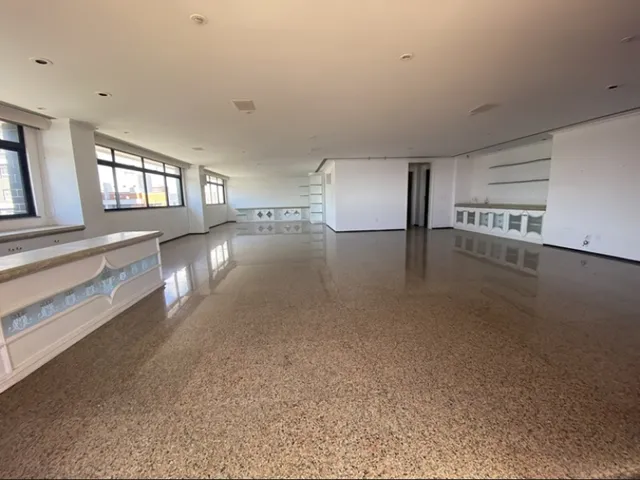 Imagem 2: Edifício Sonthofen, Apartamento Cobertura Duplex com Vista para o Mar