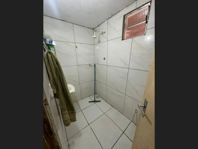 Imagem 2: Casa com Amplo Terreno Localizada no Distrito de Carrapato em Paramoti Ce