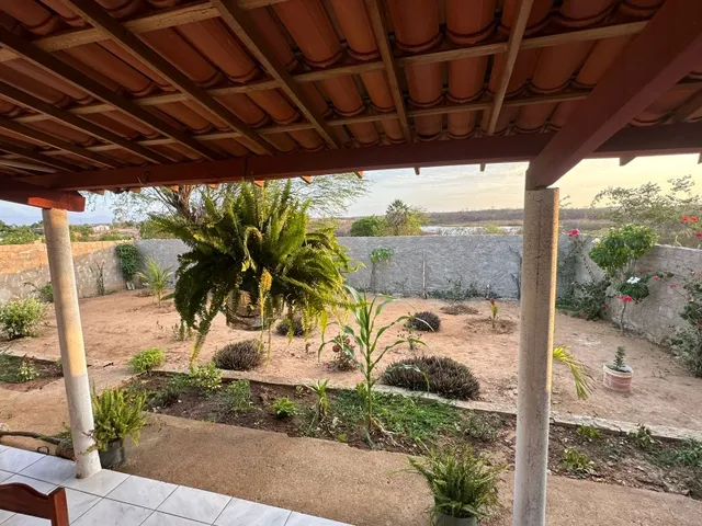 Imagem 12: Casa com Amplo Terreno Localizada no Distrito de Carrapato em Paramoti Ce