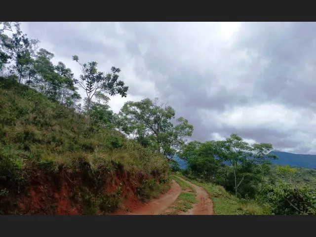 Imagem: Ótimo Terreno em Nogueira - Petrópolis/Rj